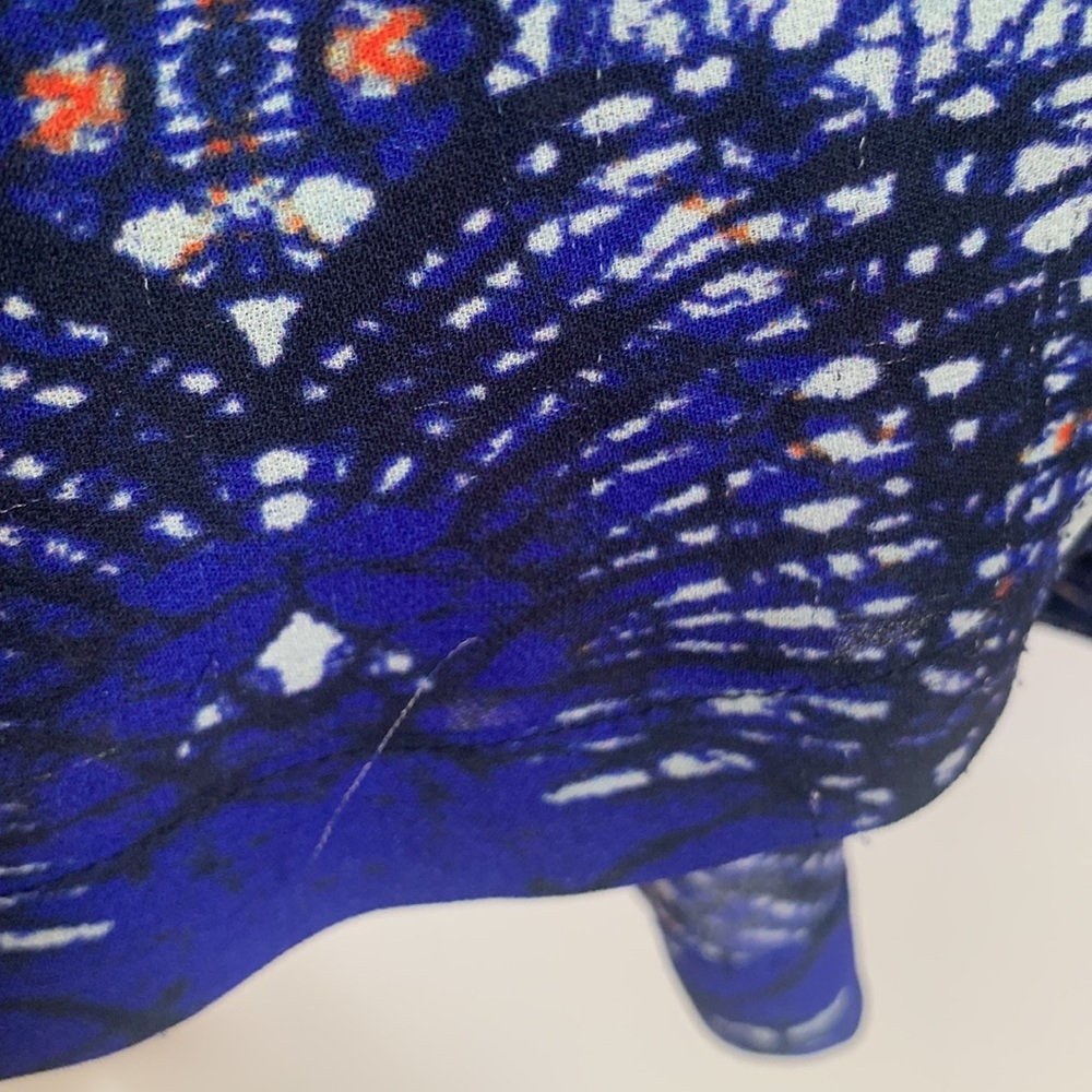 A.L.C. 2012 dark blue patterned blouse | Appx size 8 - Picture 3 of 4